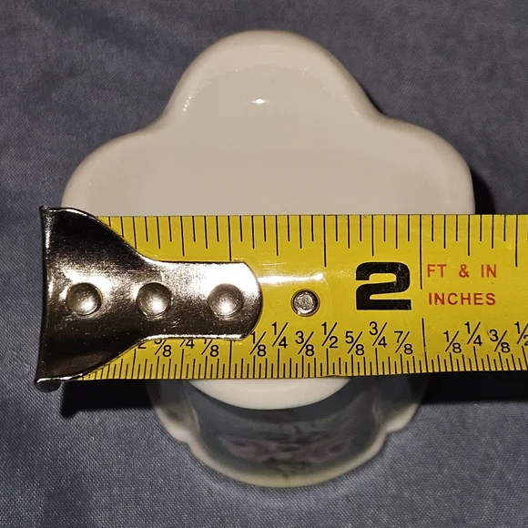 Floral Porcelain Vase or Toothpick Holder with Gold Trim Signed J. Huber - Picture 9 of 9